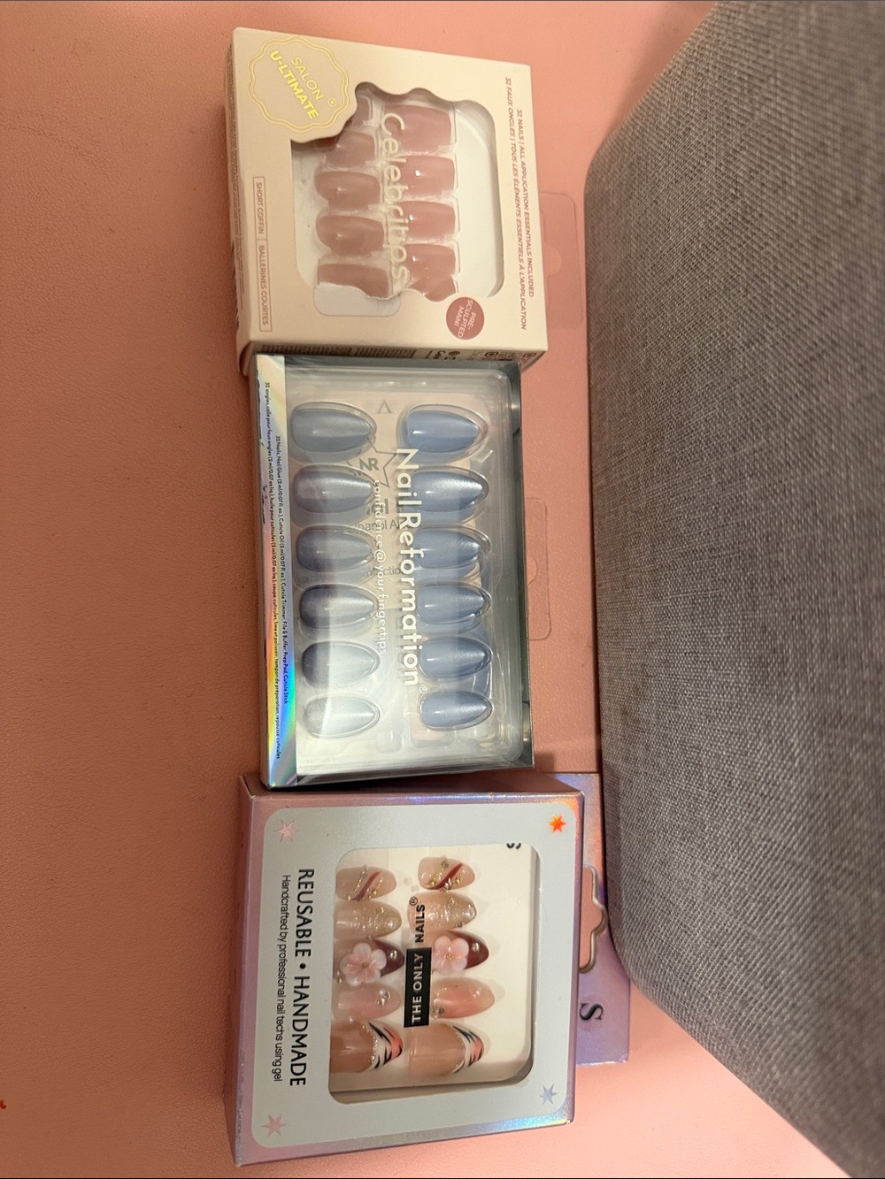 Press-On Nails - Set of 3